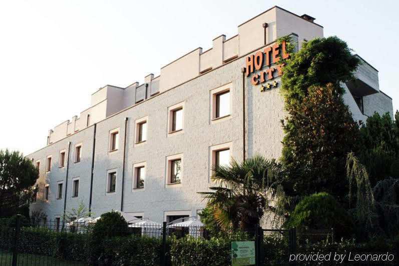 Hotel City Plasencia Exterior foto