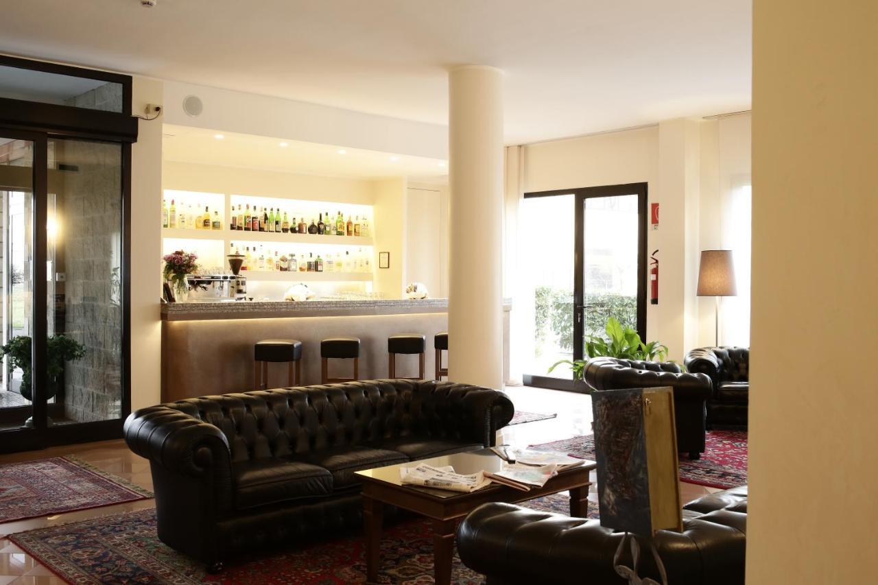 Hotel City Plasencia Exterior foto